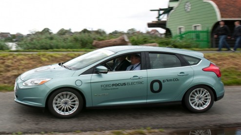 Eerste rij-indruk Ford Focus Electric in Nederland, de eerste EV van Ford die nu te koop is.